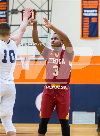 Thumbnail 1 in Ithaca vs. Pine Bush (NYSPHSAA Class AA Regional Semifinal) photogallery.