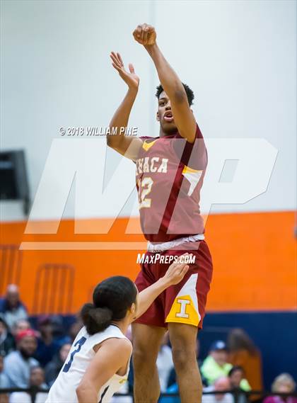 Thumbnail 3 in Ithaca vs. Pine Bush (NYSPHSAA Class AA Regional Semifinal) photogallery.