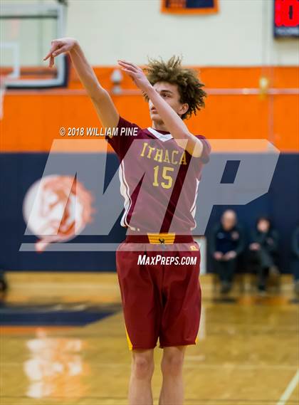 Thumbnail 3 in Ithaca vs. Pine Bush (NYSPHSAA Class AA Regional Semifinal) photogallery.