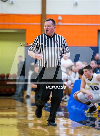 Thumbnail 2 in Ithaca vs. Pine Bush (NYSPHSAA Class AA Regional Semifinal) photogallery.