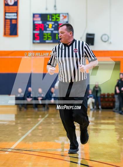 Thumbnail 3 in Ithaca vs. Pine Bush (NYSPHSAA Class AA Regional Semifinal) photogallery.