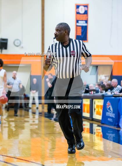 Thumbnail 2 in Ithaca vs. Pine Bush (NYSPHSAA Class AA Regional Semifinal) photogallery.