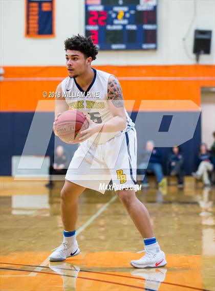 Thumbnail 3 in Ithaca vs. Pine Bush (NYSPHSAA Class AA Regional Semifinal) photogallery.