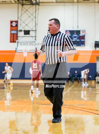 Thumbnail 2 in Ithaca vs. Pine Bush (NYSPHSAA Class AA Regional Semifinal) photogallery.