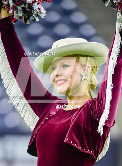 Thumbnail 3 in Cinco Ranch vs Friendswood (UIL 6A Regional Playoff) photogallery.