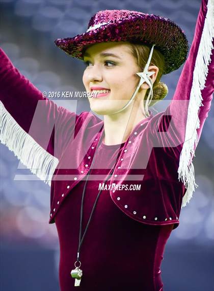 Thumbnail 2 in Cinco Ranch vs Friendswood (UIL 6A Regional Playoff) photogallery.