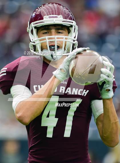Thumbnail 3 in Cinco Ranch vs Friendswood (UIL 6A Regional Playoff) photogallery.