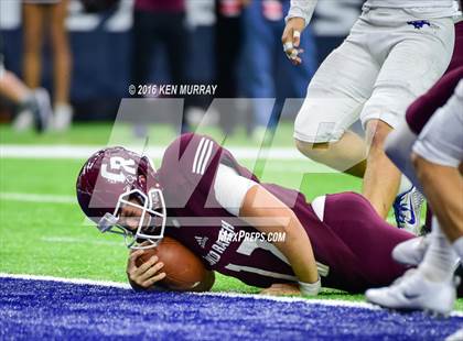 Thumbnail 3 in Cinco Ranch vs Friendswood (UIL 6A Regional Playoff) photogallery.