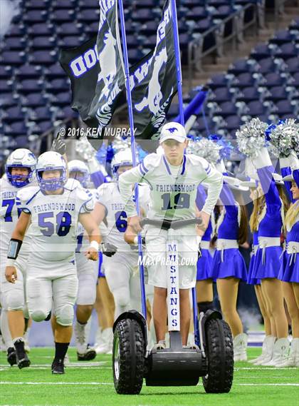 Thumbnail 3 in Cinco Ranch vs Friendswood (UIL 6A Regional Playoff) photogallery.