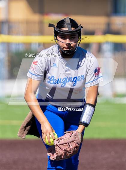 Thumbnail 3 in Hawthorne @ Leuzinger photogallery.