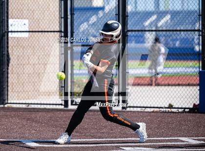 Thumbnail 3 in Hawthorne @ Leuzinger photogallery.