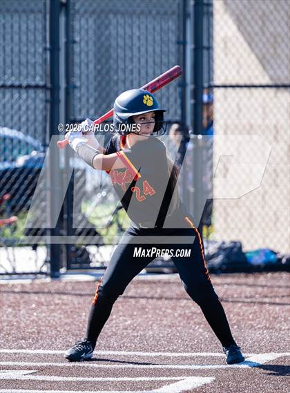 Thumbnail 2 in Hawthorne @ Leuzinger photogallery.