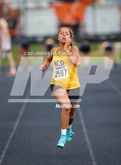Thumbnail 2 in KHSAA Class A Region 3 Championship photogallery.