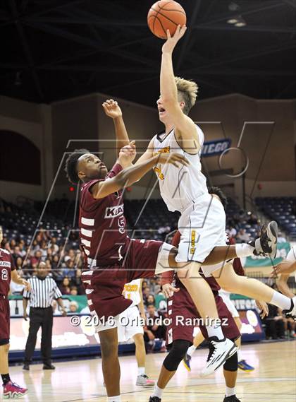 Thumbnail 3 in El Camino vs Kearny (CIF SDS D1 Final) photogallery.