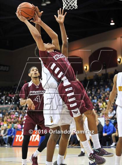 Thumbnail 2 in El Camino vs Kearny (CIF SDS D1 Final) photogallery.