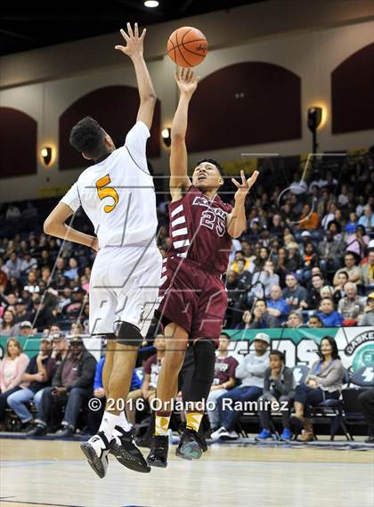 Thumbnail 2 in El Camino vs Kearny (CIF SDS D1 Final) photogallery.