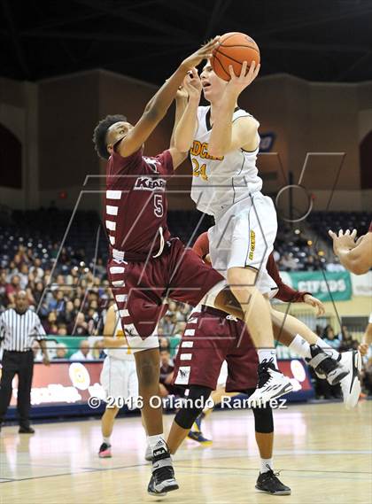 Thumbnail 2 in El Camino vs Kearny (CIF SDS D1 Final) photogallery.