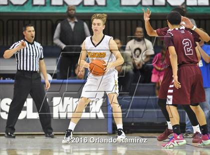 Thumbnail 3 in El Camino vs Kearny (CIF SDS D1 Final) photogallery.