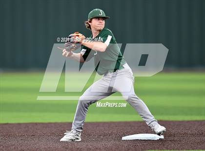 Thumbnail 3 in Tompkins vs Strake Jesuit (UIL 6A Regional Semifinal, Game 2) photogallery.