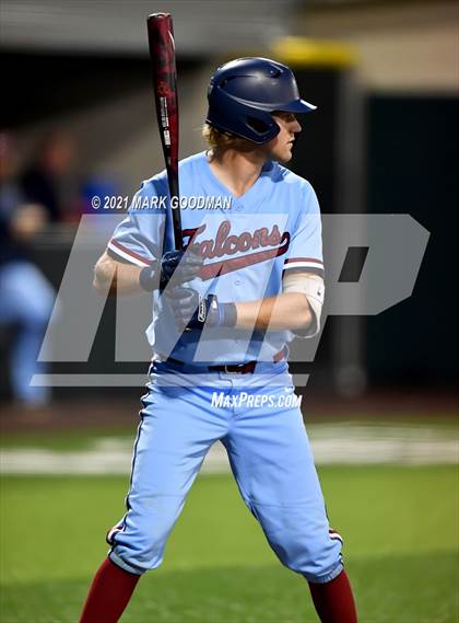 Thumbnail 2 in Tompkins vs Strake Jesuit (UIL 6A Regional Semifinal, Game 2) photogallery.