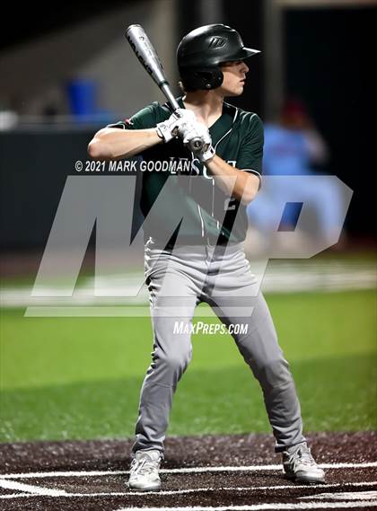 Thumbnail 2 in Tompkins vs Strake Jesuit (UIL 6A Regional Semifinal, Game 2) photogallery.
