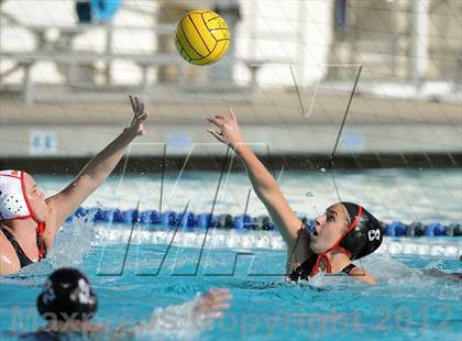 Thumbnail 3 in Rosary vs Palos Verdes (Holiday Cup Classic) photogallery.