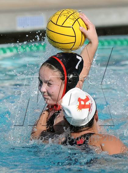 Thumbnail 1 in Rosary vs Palos Verdes (Holiday Cup Classic) photogallery.