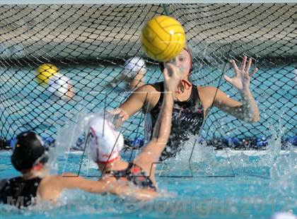 Thumbnail 2 in Rosary vs Palos Verdes (Holiday Cup Classic) photogallery.