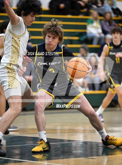 Thumbnail 2 in Oak Ridge vs. Rio Americano (Jack Scott Tournament) photogallery.