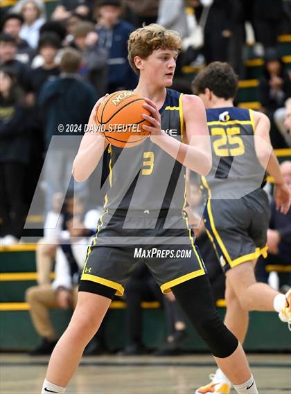 Thumbnail 3 in Oak Ridge vs. Rio Americano (Jack Scott Tournament) photogallery.
