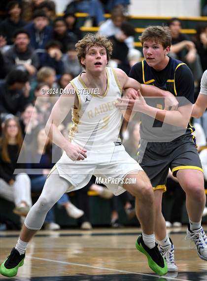 Thumbnail 1 in Oak Ridge vs. Rio Americano (Jack Scott Tournament) photogallery.