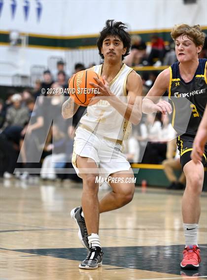Thumbnail 2 in Oak Ridge vs. Rio Americano (Jack Scott Tournament) photogallery.