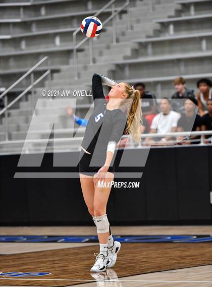 Thumbnail 1 in Coppell @ Hebron photogallery.