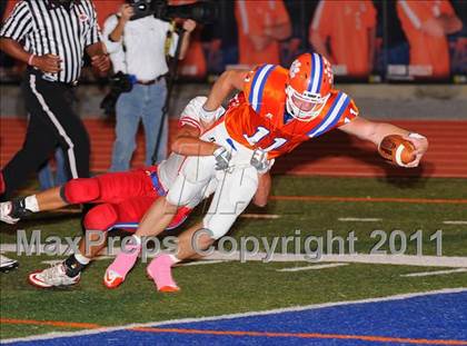 Thumbnail 2 in Warren Central @ Madison Central photogallery.