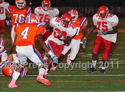 Thumbnail 1 in Warren Central @ Madison Central photogallery.