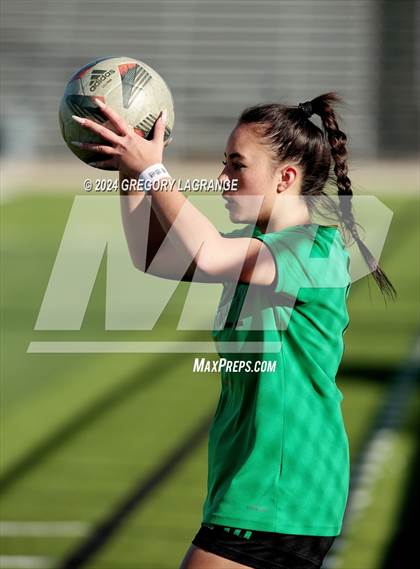 Thumbnail 1 in Mansfield vs Southlake Carroll photogallery.