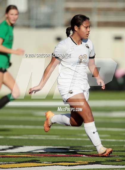Thumbnail 1 in Mansfield vs Southlake Carroll photogallery.
