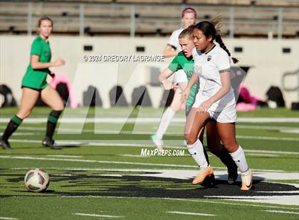 Thumbnail 1 in Mansfield vs Southlake Carroll photogallery.