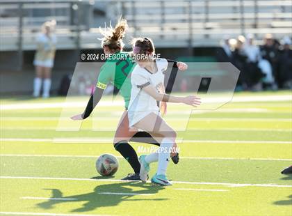 Thumbnail 2 in Mansfield vs Southlake Carroll photogallery.