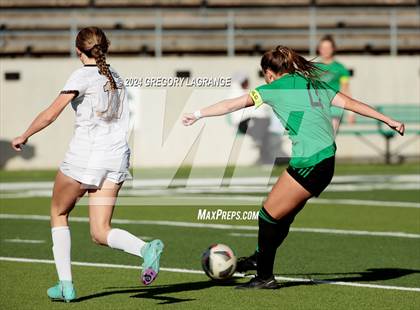Thumbnail 1 in Mansfield vs Southlake Carroll photogallery.