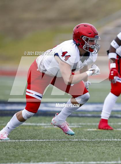 Thumbnail 3 in Manvel @ Cedar Park (UIL 5A Division 1 Quarterfinal) photogallery.