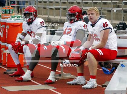 Thumbnail 3 in Manvel @ Cedar Park (UIL 5A Division 1 Quarterfinal) photogallery.