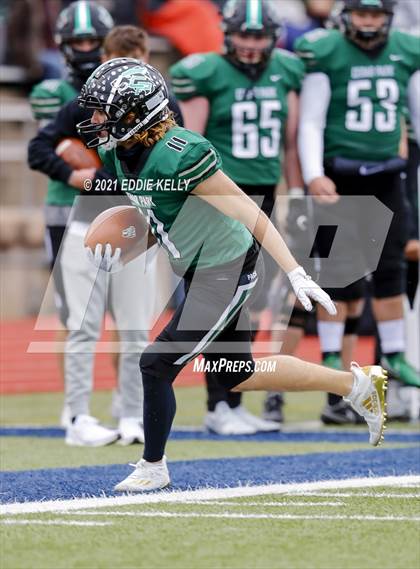 Thumbnail 1 in Manvel @ Cedar Park (UIL 5A Division 1 Quarterfinal) photogallery.