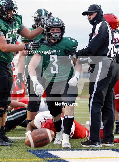 Thumbnail 1 in Manvel @ Cedar Park (UIL 5A Division 1 Quarterfinal) photogallery.