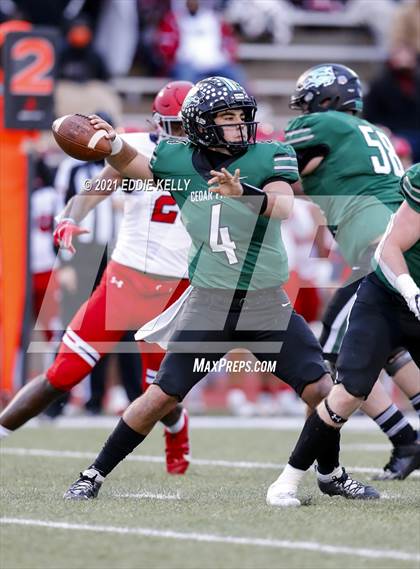 Thumbnail 2 in Manvel @ Cedar Park (UIL 5A Division 1 Quarterfinal) photogallery.