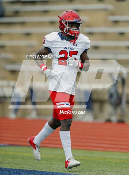Thumbnail 2 in Manvel @ Cedar Park (UIL 5A Division 1 Quarterfinal) photogallery.