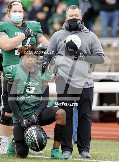 Thumbnail 1 in Manvel @ Cedar Park (UIL 5A Division 1 Quarterfinal) photogallery.