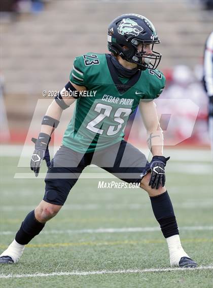 Thumbnail 3 in Manvel @ Cedar Park (UIL 5A Division 1 Quarterfinal) photogallery.
