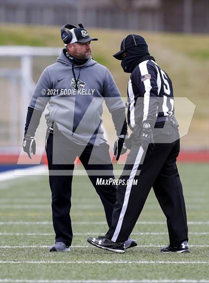 Thumbnail 2 in Manvel @ Cedar Park (UIL 5A Division 1 Quarterfinal) photogallery.