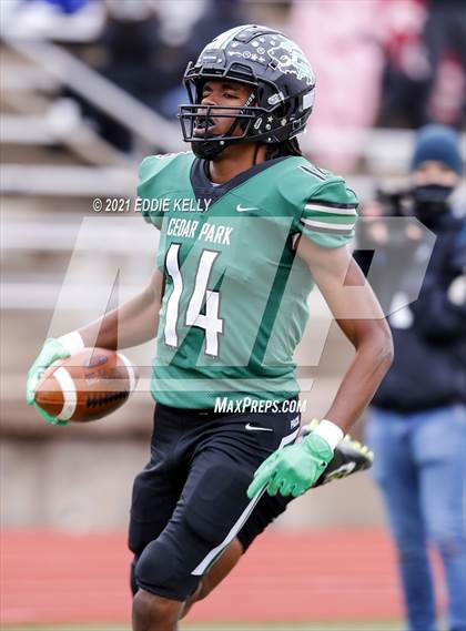 Thumbnail 1 in Manvel @ Cedar Park (UIL 5A Division 1 Quarterfinal) photogallery.